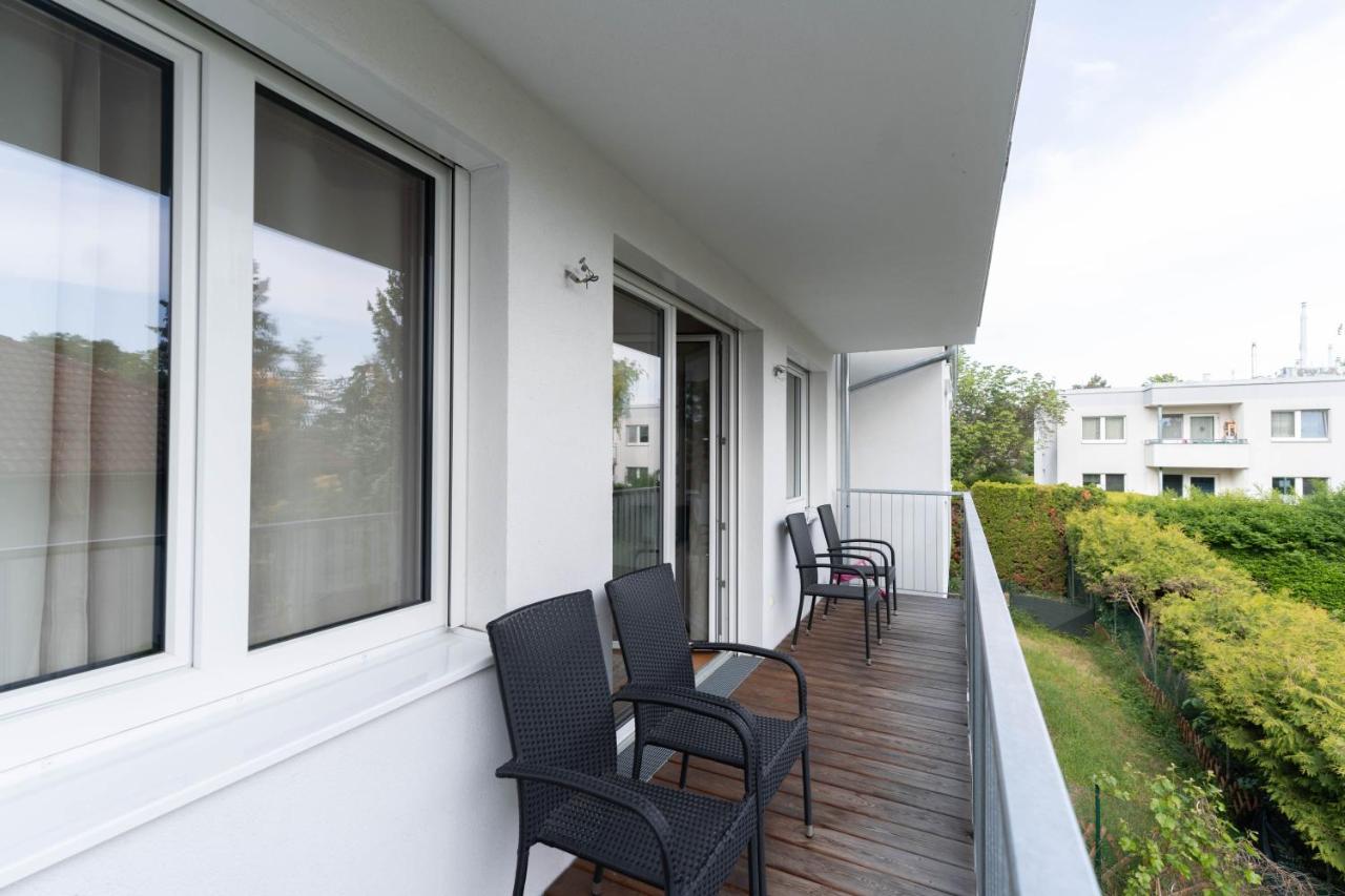 Modern Apartment With Private Balcony Near City Center Wien Exteriör bild