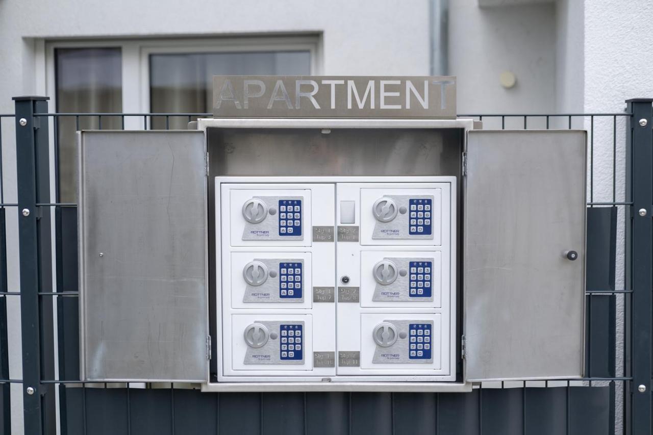 Modern Apartment With Private Balcony Near City Center Wien Exteriör bild