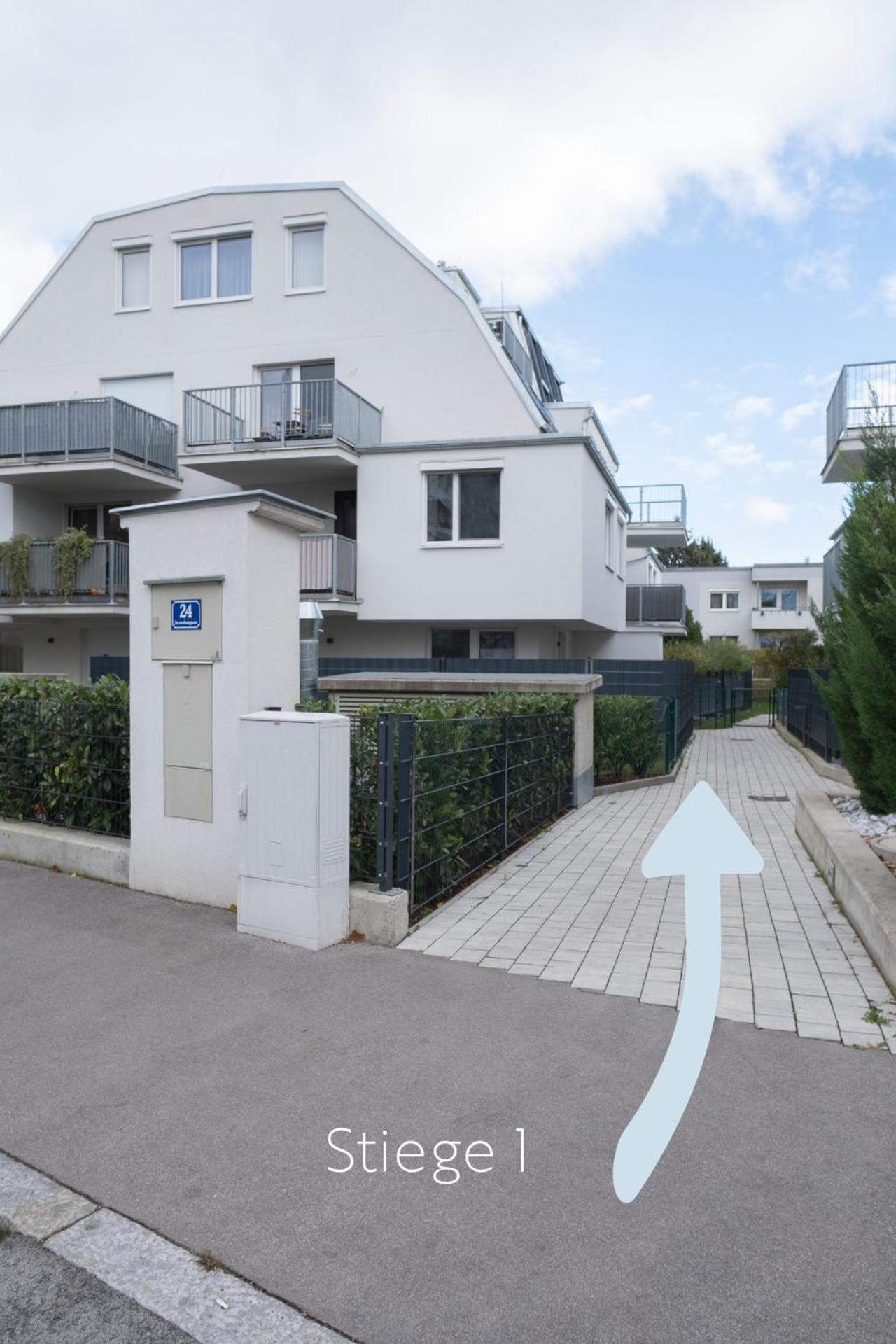 Modern Apartment With Private Balcony Near City Center Wien Exteriör bild